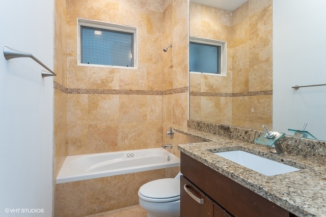 1644 West Blackhawk Street, Unit 1E Chicago, IL 60622 - Photo 9 of 10