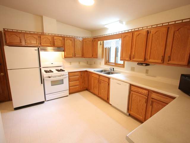 3545 Roland Avenue Rhinelander, WI 54501 - Photo 2 of 20 Gallery Image 2