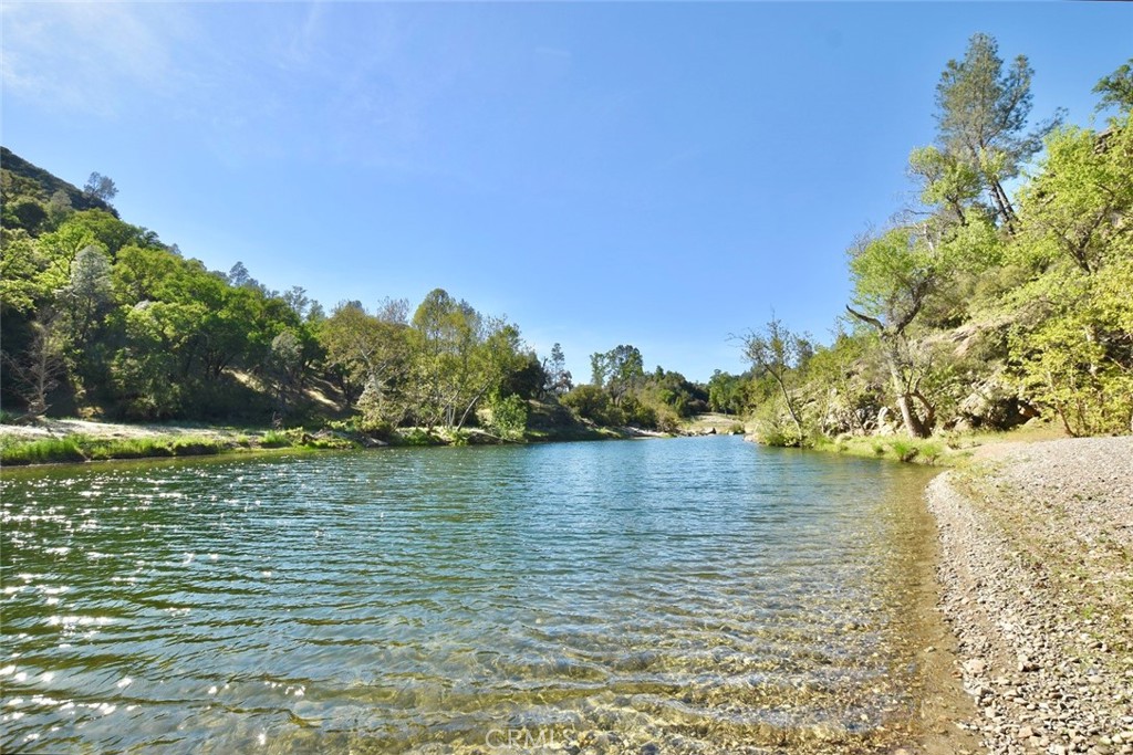 46651 Sapaque Valley Road Bradley, CA 93426 - Photo 34 of 38