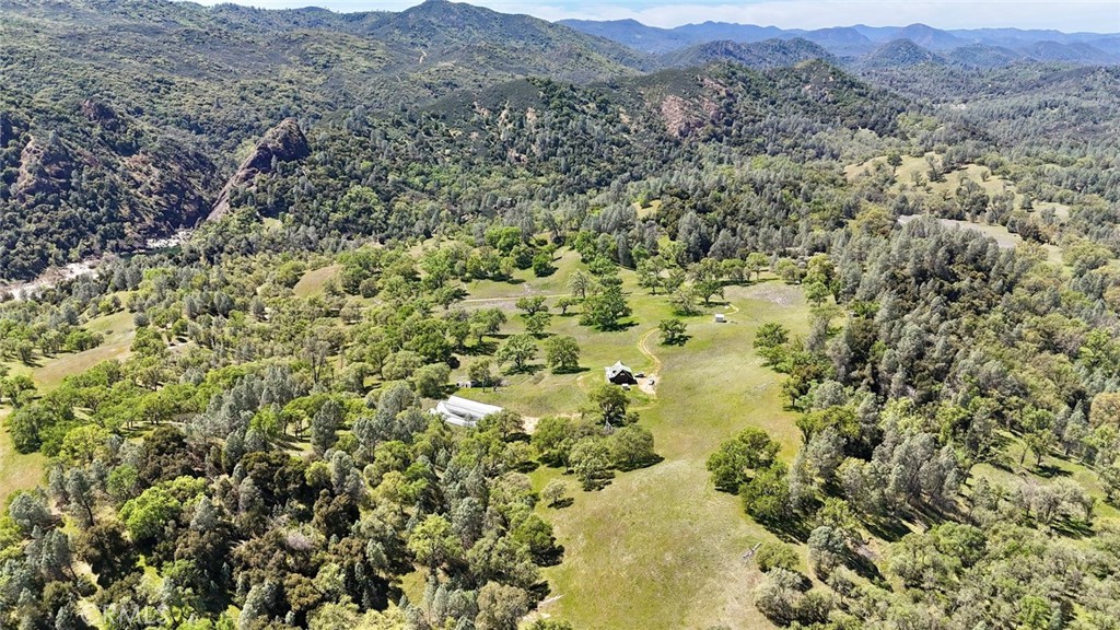 46651 Sapaque Valley Road Bradley, CA 93426 - Photo 36 of 38