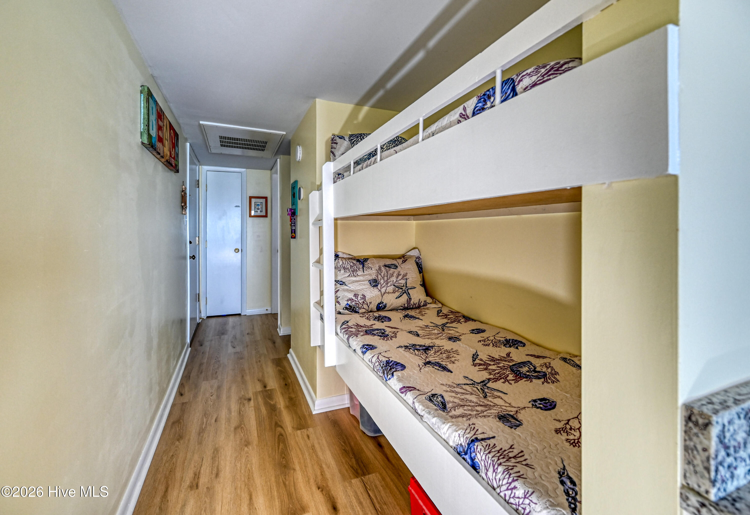 1822 New River Inlet Road, Unit 1304A North Topsail Beach, NC 28460 - Photo 11 of 22 Bunks