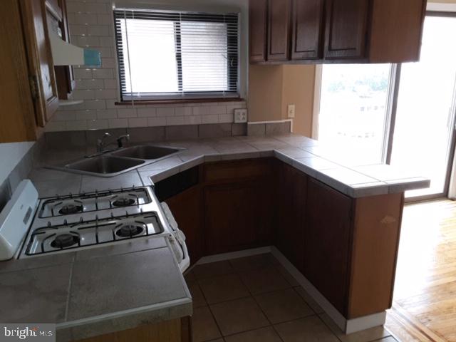 7074 Radbourne Road Upper Darby, PA 19082 - Photo 6 of 13