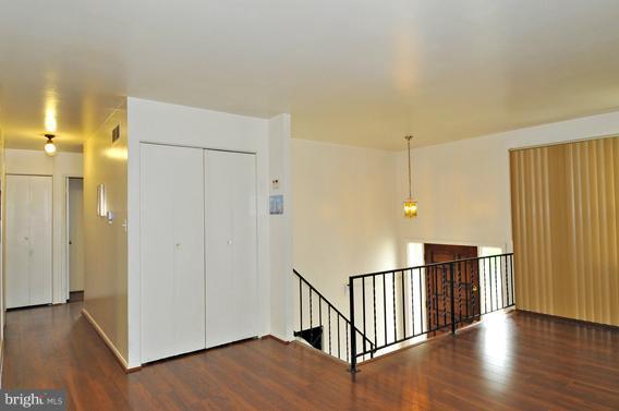 3919 Nemo Road Randallstown, MD 21133 - Photo 3 of 19 Living Room