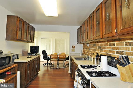 3919 Nemo Road Randallstown, MD 21133 - Photo 7 of 19 Kitchen