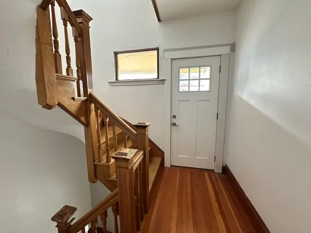 $3,800 | 19 Chase Street, Unit B, Boston, MA 02125