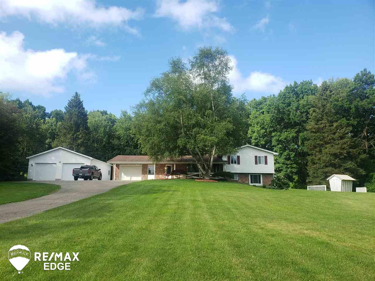 5687 West Oregon Road Lapeer, MI 48446 - Photo 57 of 57 50047127-56.JPG