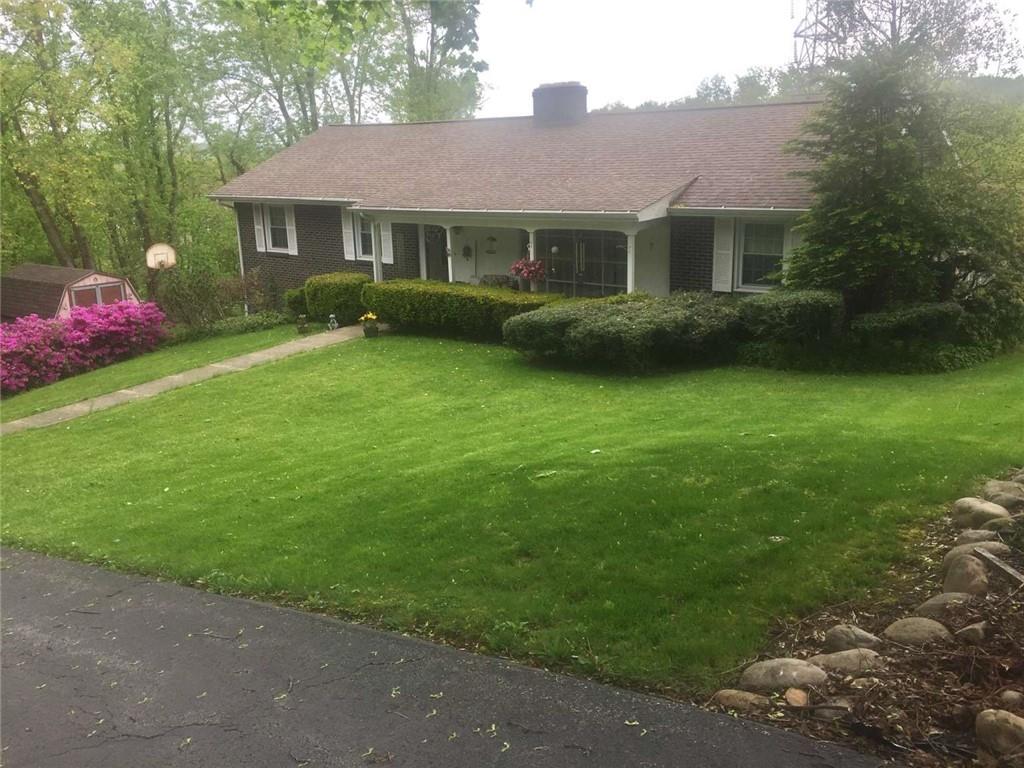 605 Circle Drive Rochester, PA 15074 - Photo 1 of 16