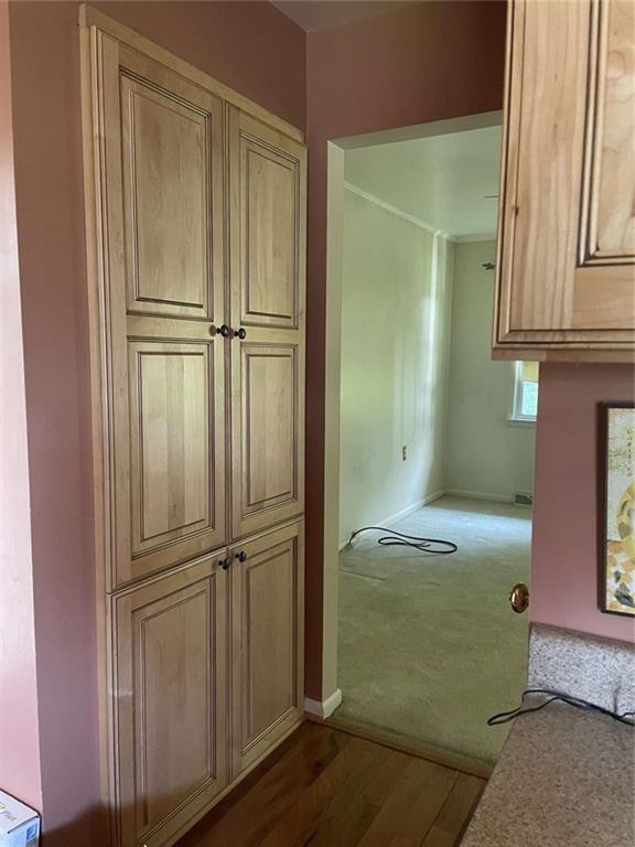 605 Circle Drive Rochester, PA 15074 - Photo 6 of 16