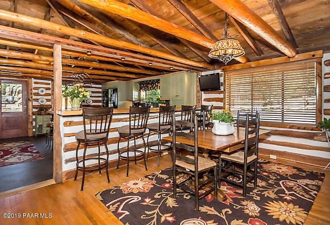 915 Yuma Road Prescott, AZ 86303 - Photo 15 of 46 diningroom looking toward kitchen