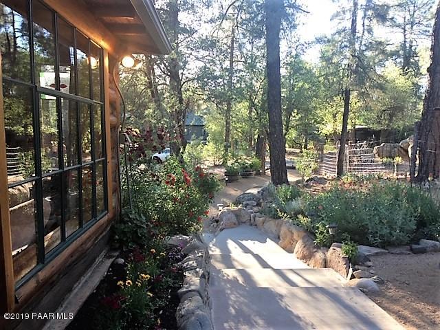 915 Yuma Road Prescott, AZ 86303 - Photo 3 of 46 pathway to front door