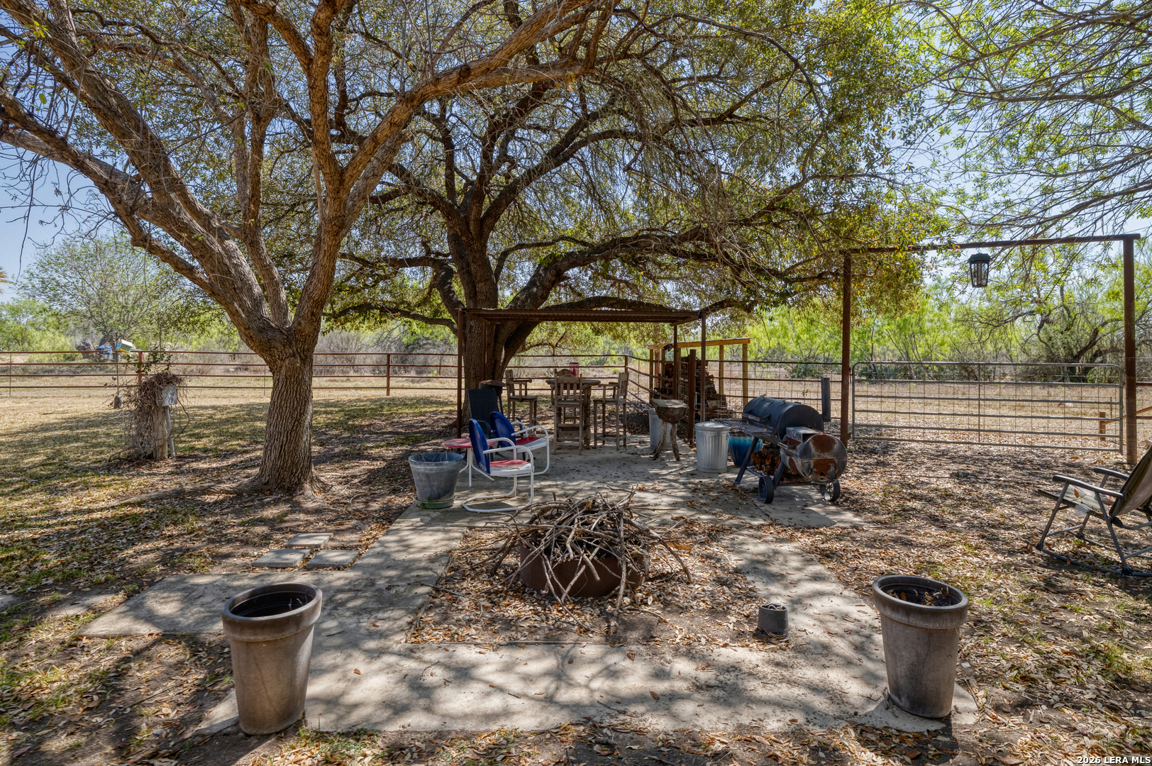 160 Beavers Trail Uvalde, TX 78801 - Photo 44 of 53 a view of a park with bench and trees