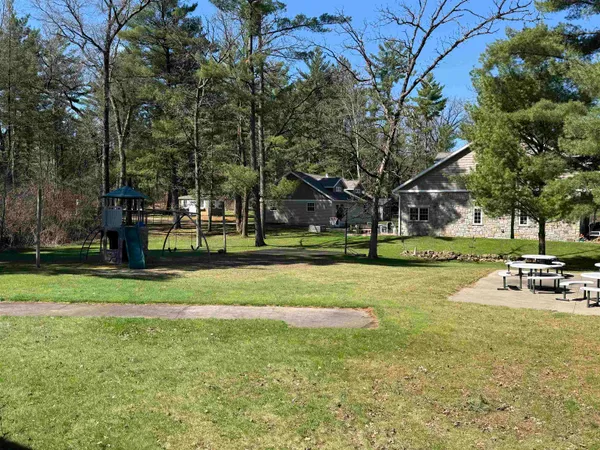 $325,000 | 19320 Highway 21, Tomah, WI 54660