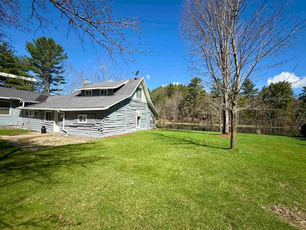 $325,000 | 19320 Highway 21, Tomah, WI 54660