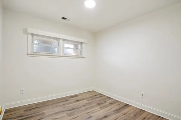 $215,000 | 6331 Helen Street, Garden City, MI 48135