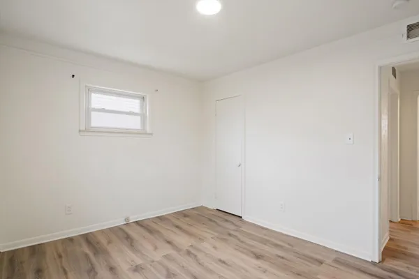 $215,000 | 6331 Helen Street, Garden City, MI 48135