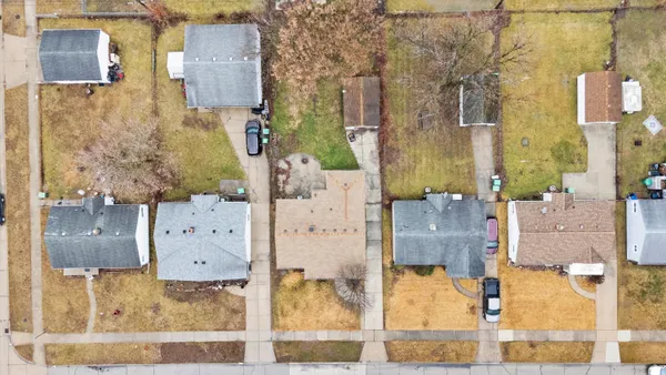 $215,000 | 6331 Helen Street, Garden City, MI 48135