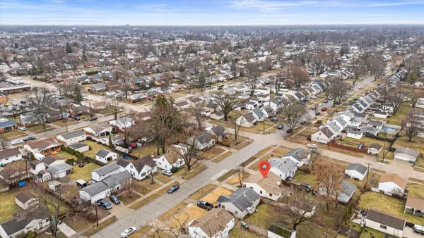 $215,000 | 6331 Helen Street, Garden City, MI 48135