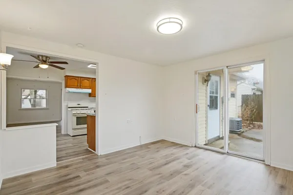 $215,000 | 6331 Helen Street, Garden City, MI 48135