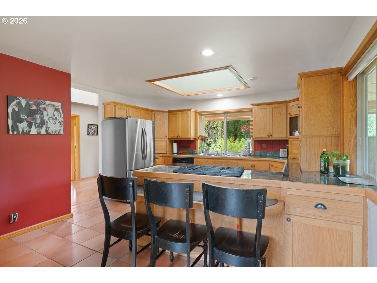 41114 Southwest Fort Hill Road Willamina, OR 97396 - Photo 14 of 47