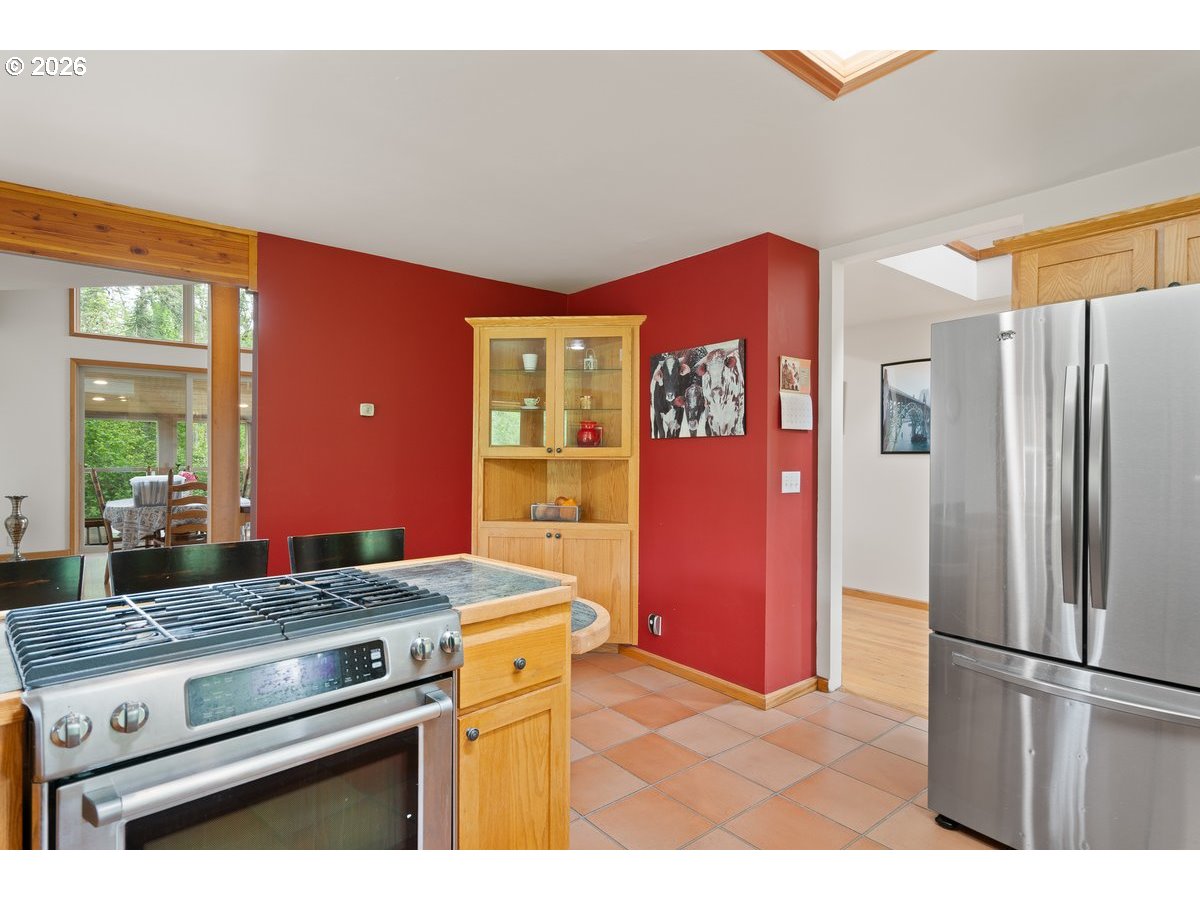 41114 Southwest Fort Hill Road Willamina, OR 97396 - Photo 16 of 47