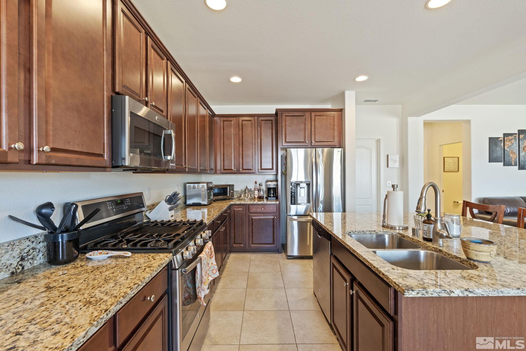 1845 Fledge Creek Drive Reno, NV 89521 - Photo 8 of 33 Photo 8