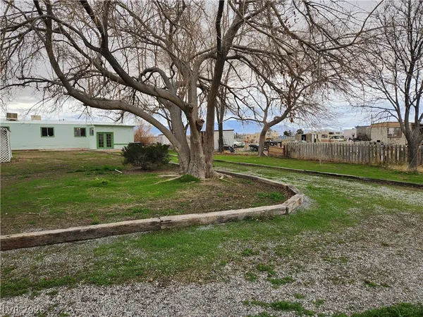 $1,425 | 1111 Hardy Lane, Unit B BACK, Pahrump, NV 89048