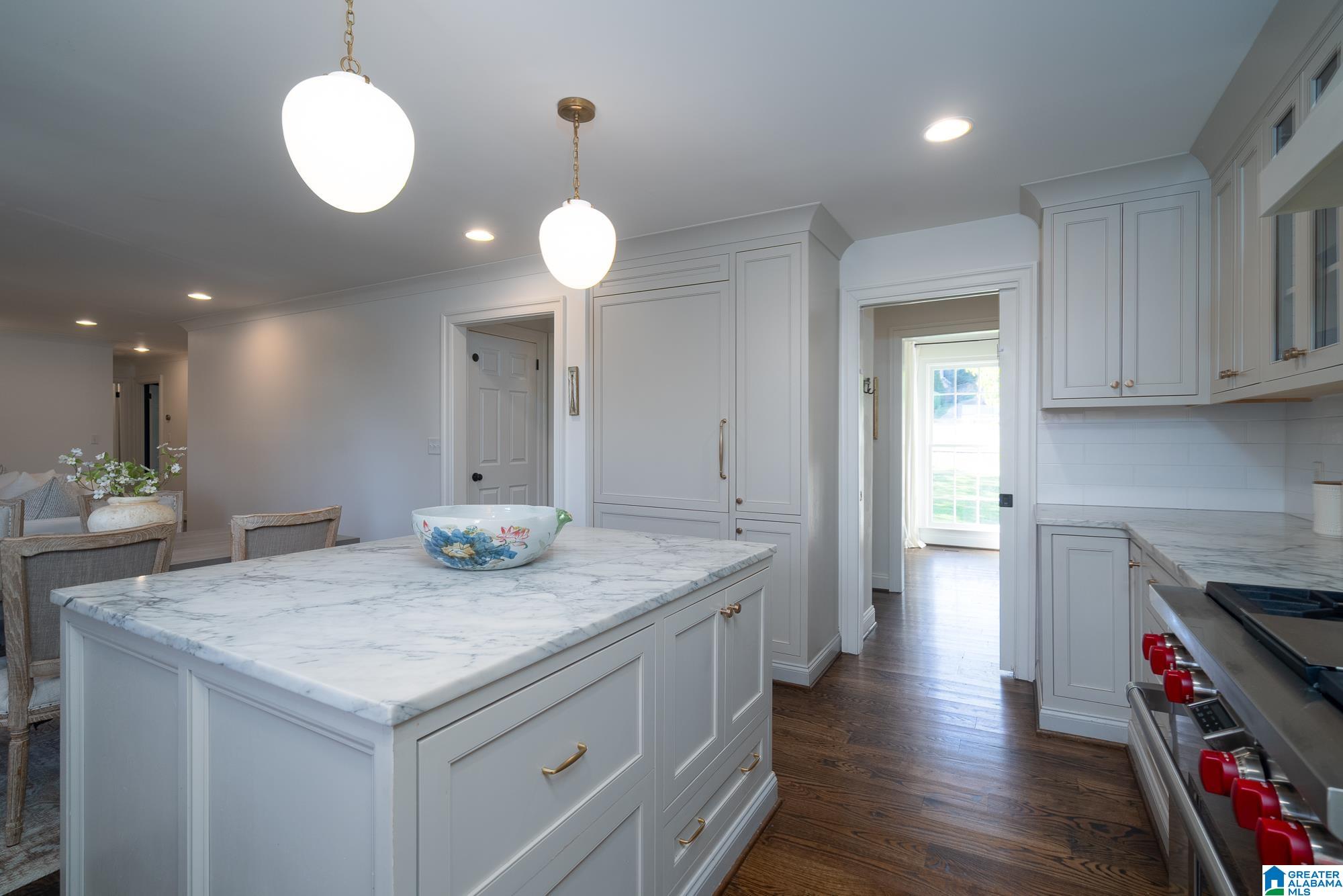 2221 Shades Crest Road Birmingham, AL 35216 - Photo 20 of 62