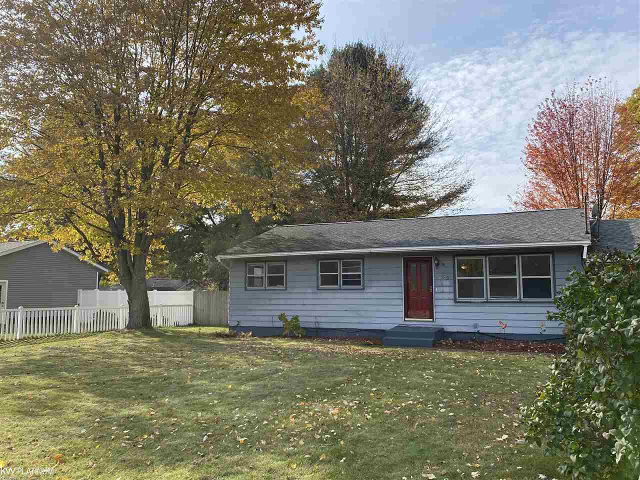 569 Horton Road Muskegon, MI 49445 - Photo 2 of 43 50060222-1.JPG