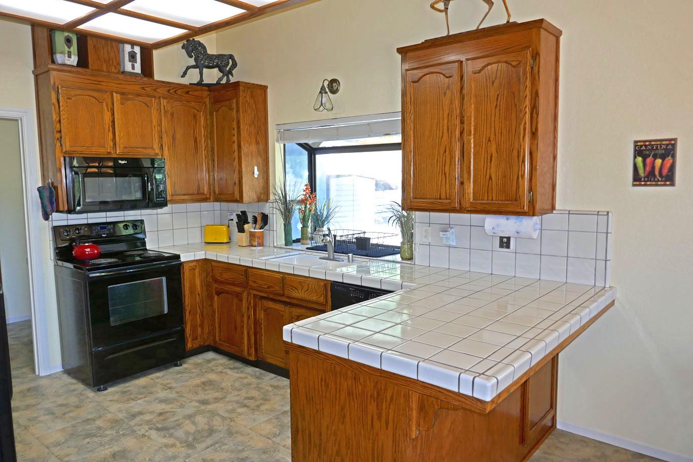 830 Cole Road Aromas, CA 95004 - Photo 8 of 14 Gallery Image 8