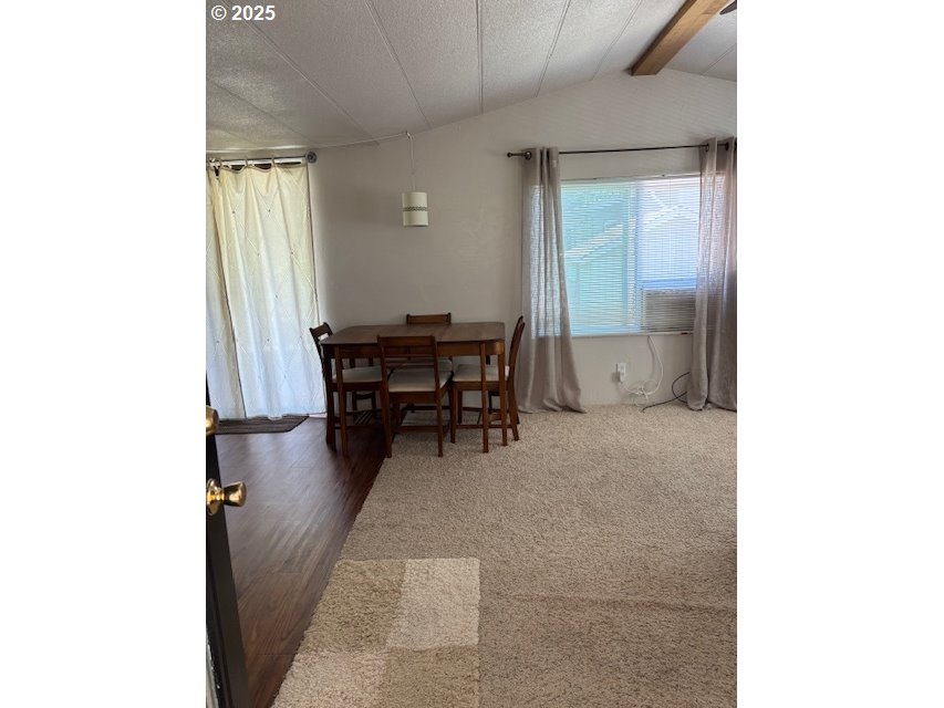 39140 Dexter Road, Unit 60 Dexter, OR 97431 - Photo 8 of 20 Kitchen