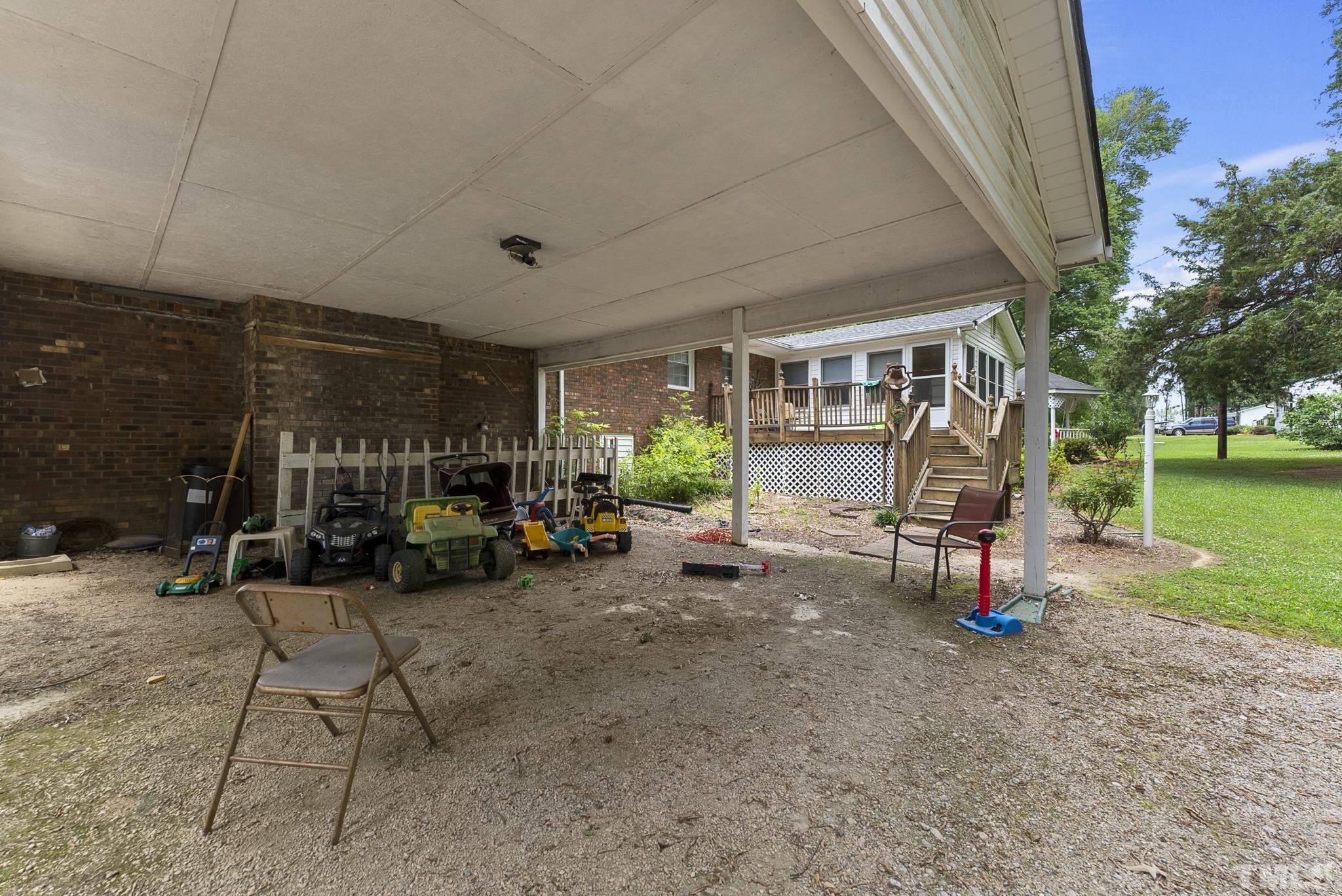 1354 Mudham Road Zebulon, NC 27597 - Photo 18 of 24 Gallery Image 18