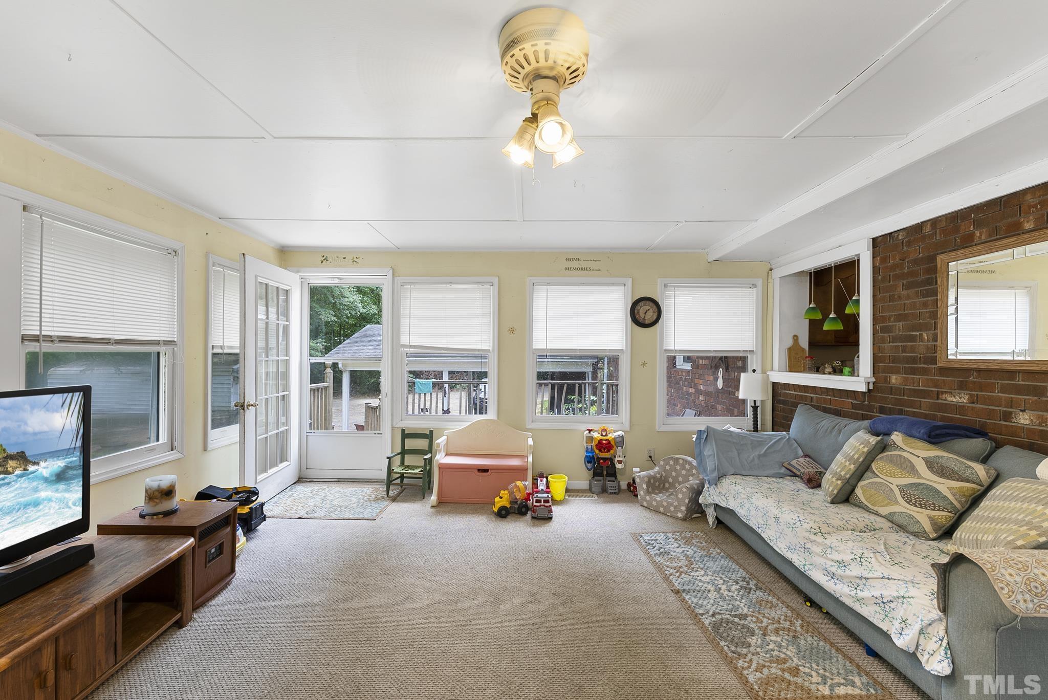 1354 Mudham Road Zebulon, NC 27597 - Photo 4 of 24 Gallery Image 4