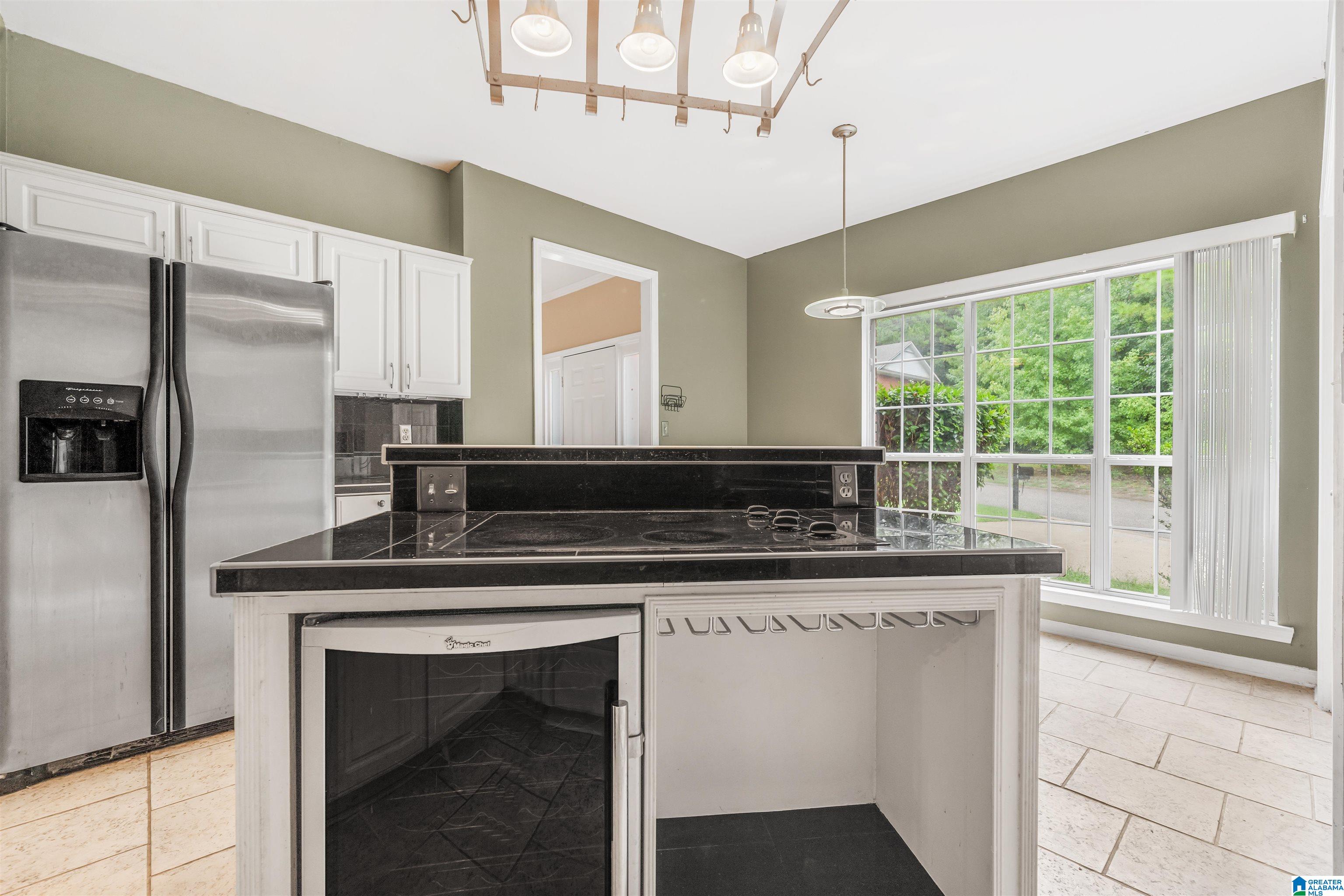 466 Cambrian Ridge Trail Pelham, AL 35124 - Photo 7 of 30