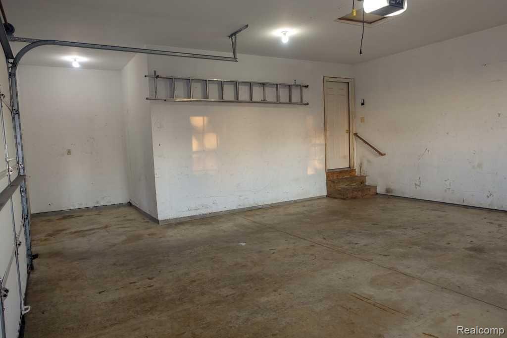 5381 Kidder Road Almont, MI 48003 - Photo 10 of 34 Gallery Image 10