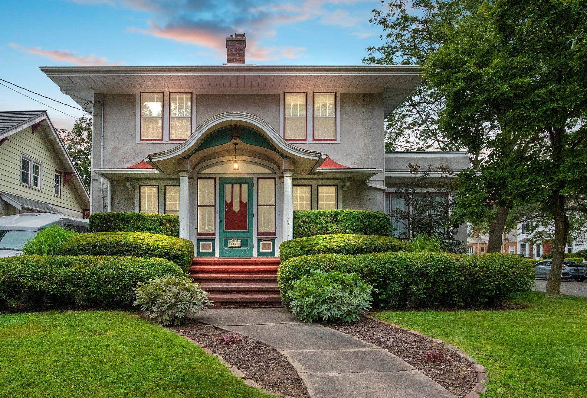 1124 West Prospect Avenue Appleton, WI 54914 - Photo 1 of 1 Gallery Image 1