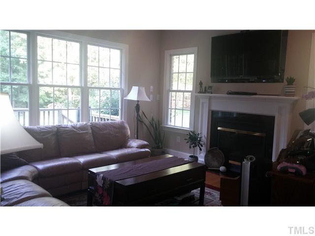 3092 Wren Road Creedmoor, NC 27522 - Photo 11 of 25 Living Room