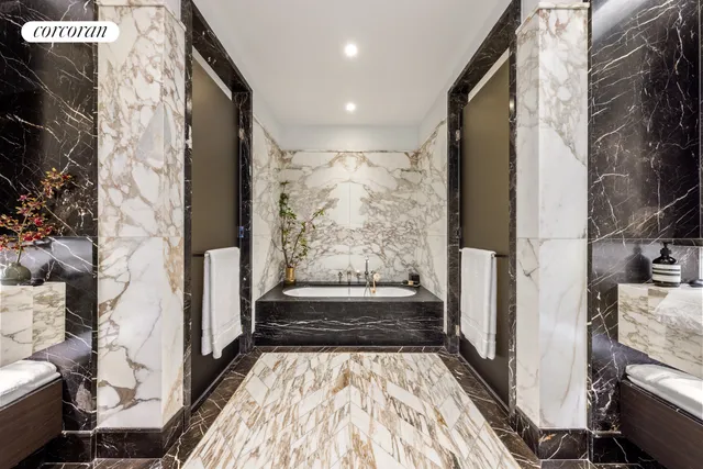 $6,925,000 | 500 West 18th Street, Unit EAST 11A | Chelsea