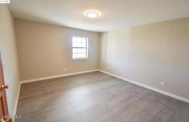 13300 Lone Bend Road Jamestown, CA 95327 - Photo 29 of 50 an empty room with a window