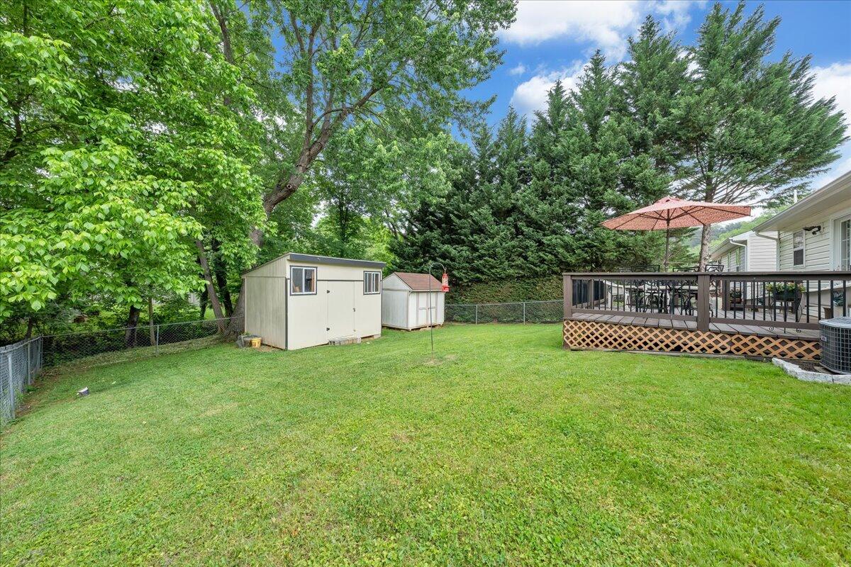 1308 Lewis Road Southeast Roanoke, VA 24014 - Photo 30 of 32 29-MIB02013