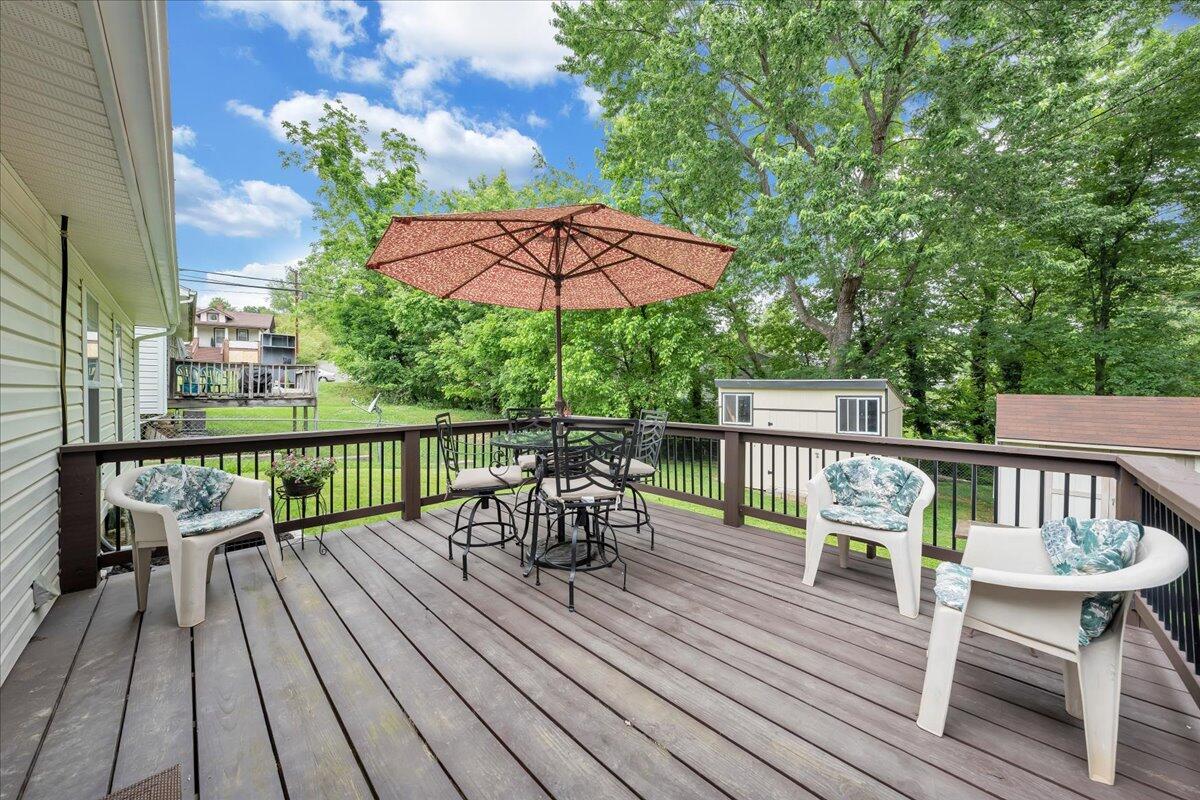 1308 Lewis Road Southeast Roanoke, VA 24014 - Photo 31 of 32 30-MIB02016