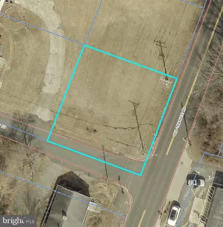 $190,000 | 4000 Post Street, Triangle, VA 22172