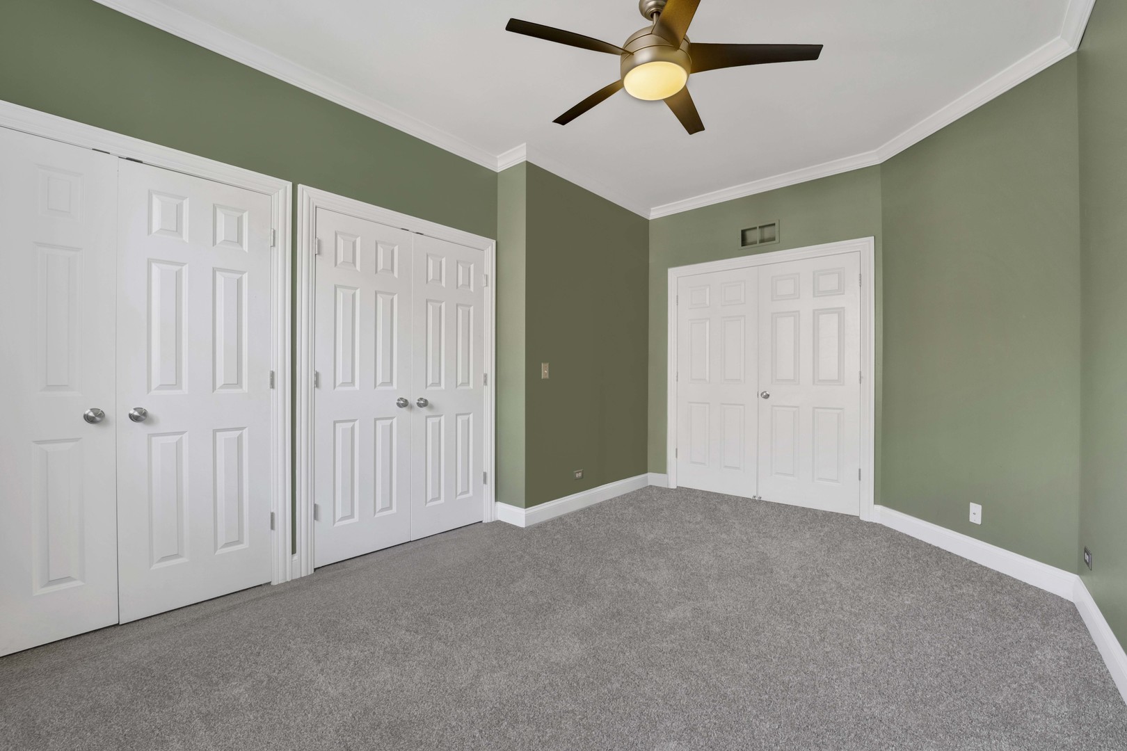 4543 North Malden Street, Unit 2N Chicago, IL 60640 - Photo 12 of 25 a view of an empty room
