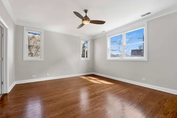 $550,000 | 4543 North Malden Street, Unit 2N, Chicago, IL 60640
