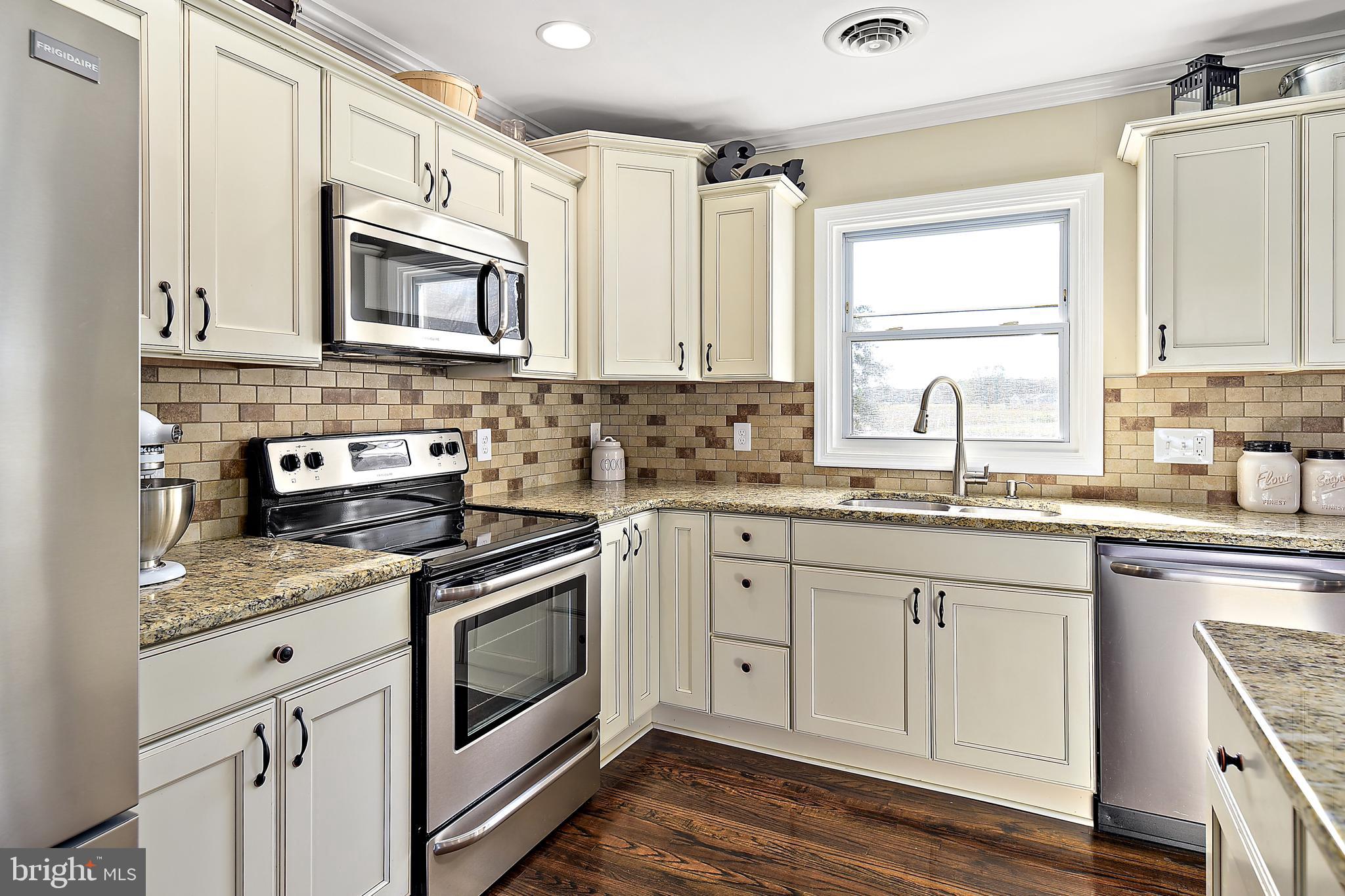 10045 Friendship Road Berlin, MD 21811 - Photo 23 of 45 Stainless Steel Appliances in Kitchen