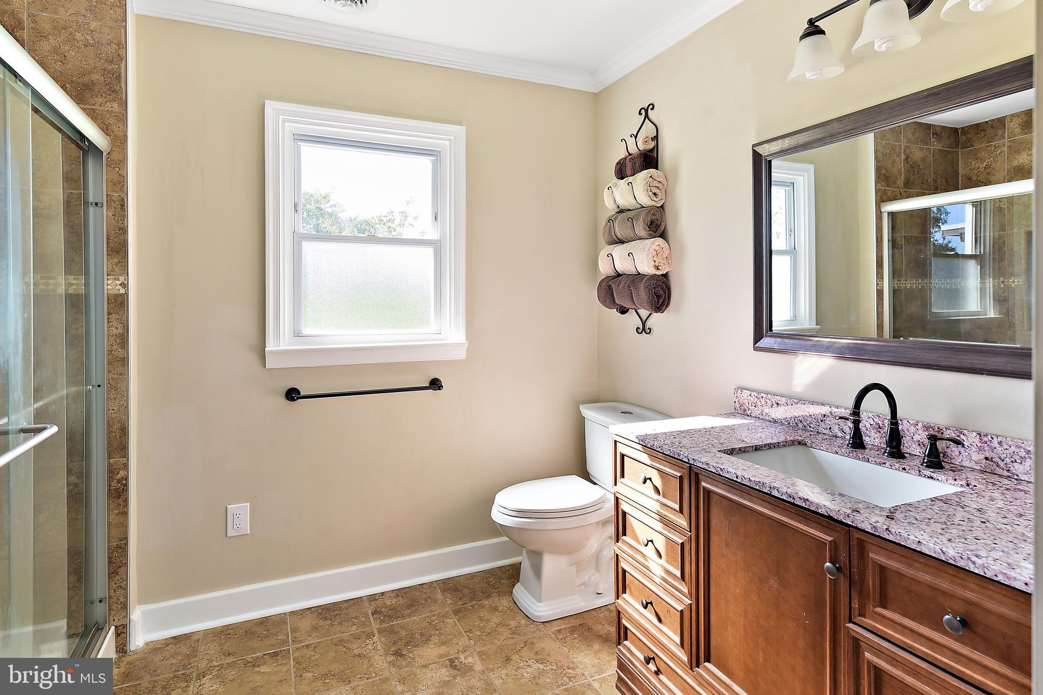 10045 Friendship Road Berlin, MD 21811 - Photo 35 of 45 Full Bathroom