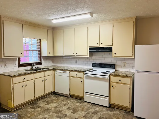 $1,095 | 12 Fredda Lane, Cartersville, GA 30120