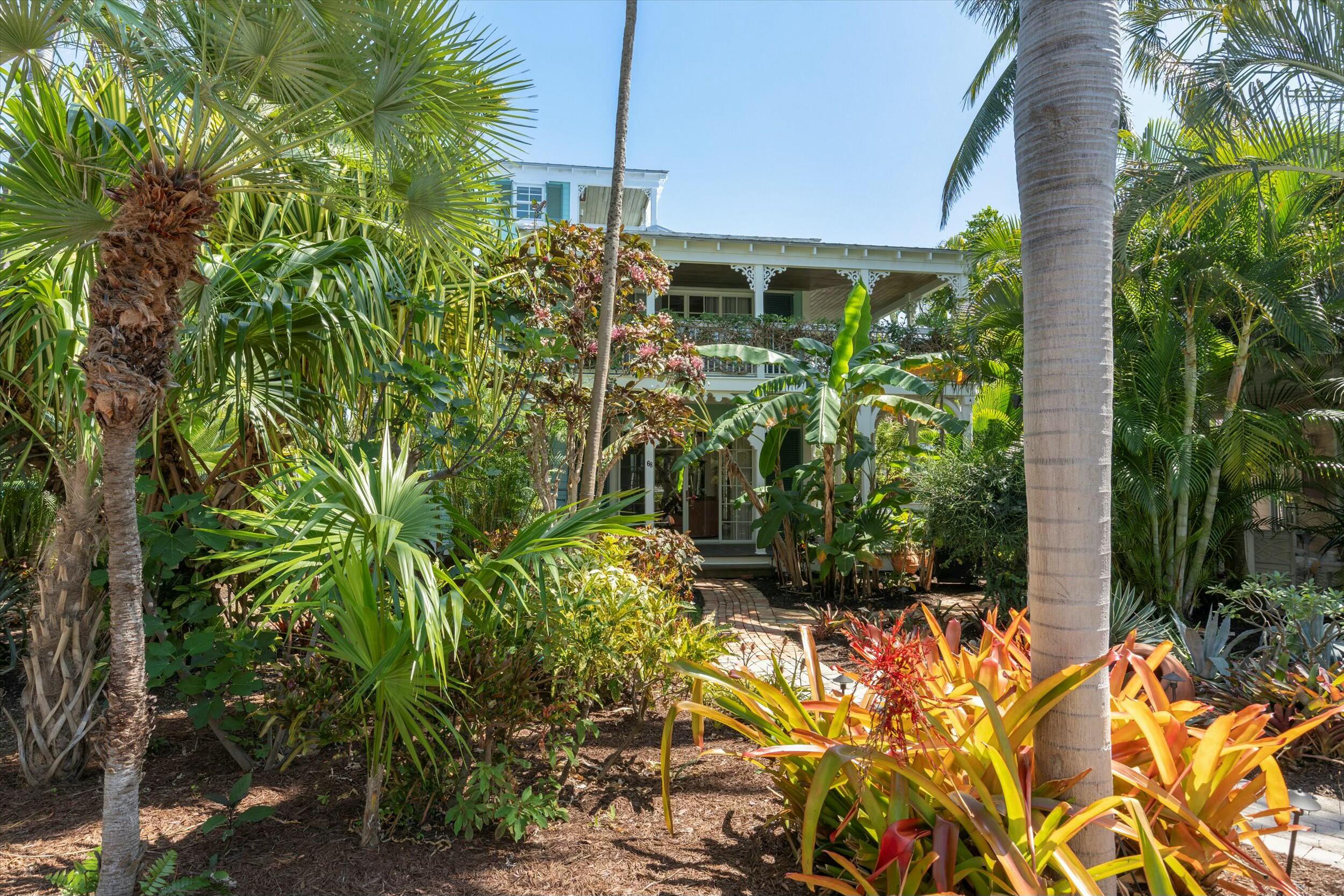 68 Sunset Key Drive Key West, FL 33040 - Photo 6 of 69 tempImageZY1mUk