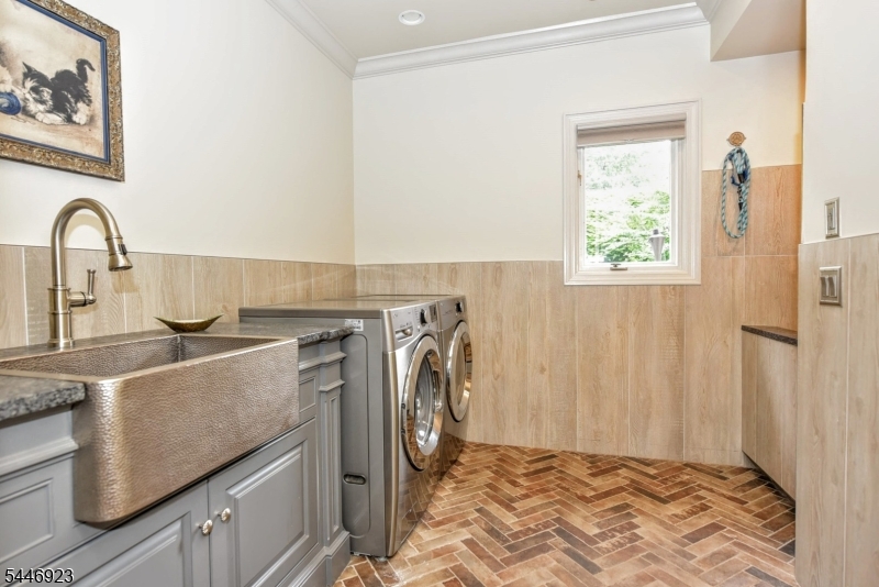 21 Baldwin Road Saddle River, NJ 07458 - Photo 27 of 49