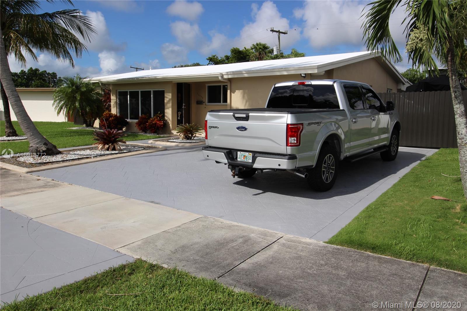 20600 Gulfstream Road Cutler Bay, FL 33189 - Photo 2 of 31 Gallery Image 2