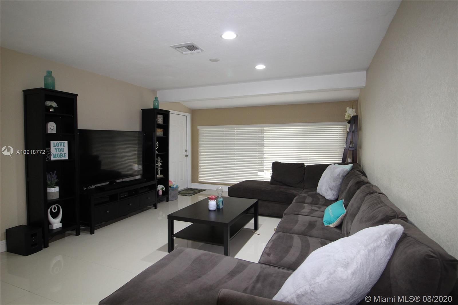 20600 Gulfstream Road Cutler Bay, FL 33189 - Photo 14 of 31 Gallery Image 14